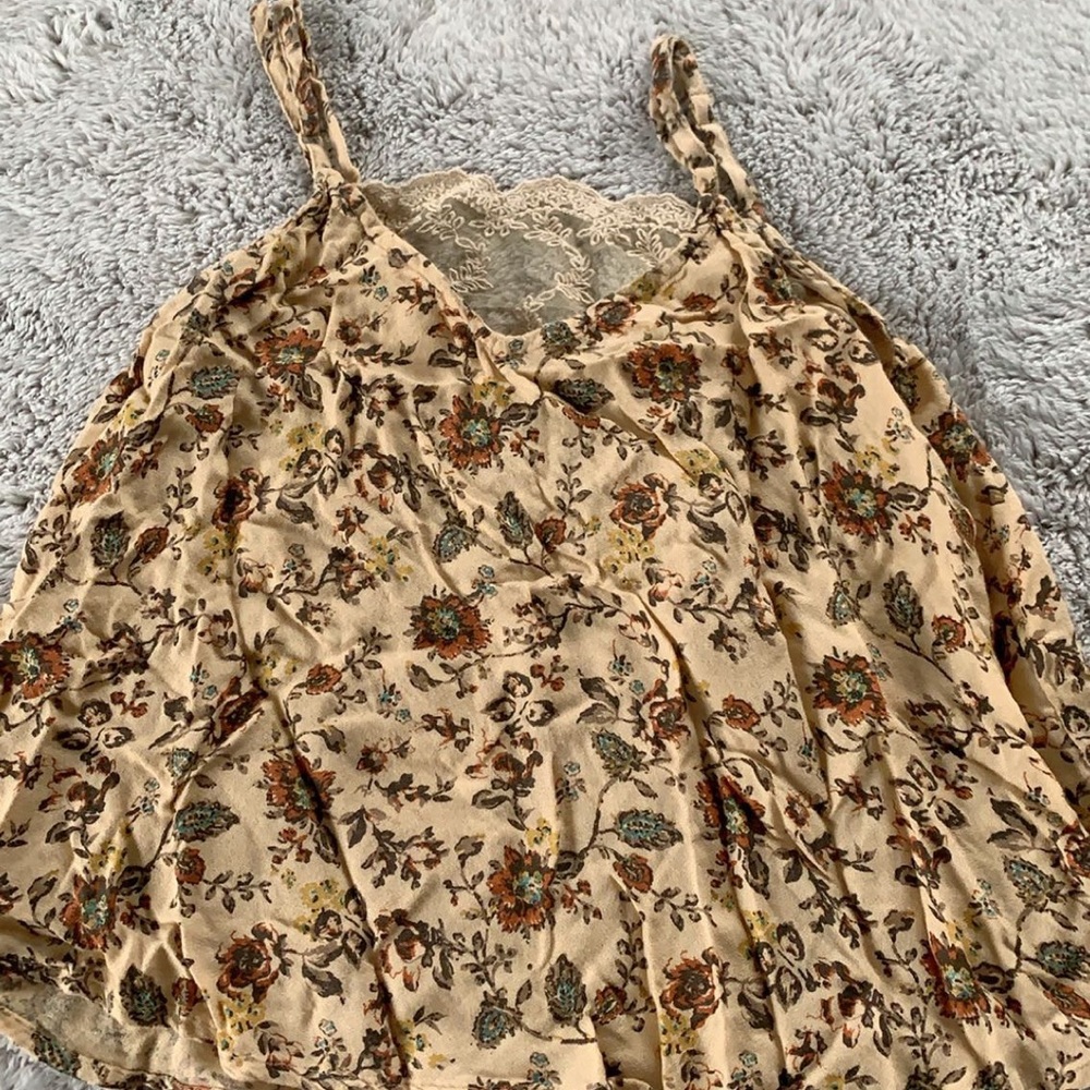 American Rag top - Picture 2 of 3